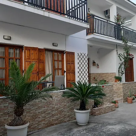 Lefteris Apartament
