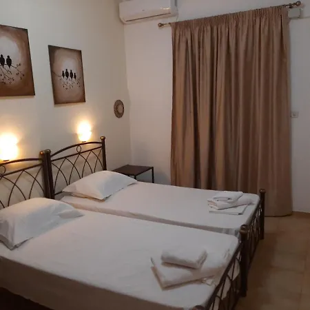 Lefteris Apartament Skiatos