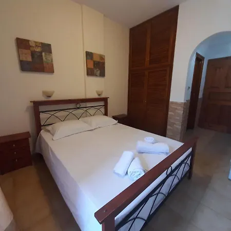 Lefteris Apartment Skiathos Town