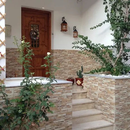 Lefteris *
