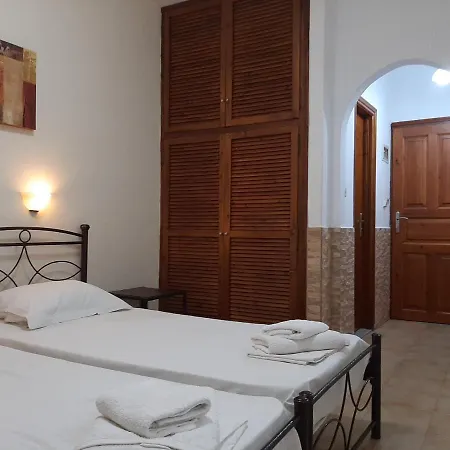 Lefteris Skiathos by